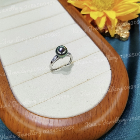 Nhẫn Ngọc trai biển Tahiti size 8.65 li kết hợp Bạc Ý S925 phủ bạch kim