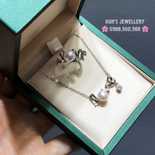 Set bộ Ngọc trai chữ LOVE 7.8 - 8 li TC 5A - Bạc Ý S925 phủ bạch kim cao cấp
