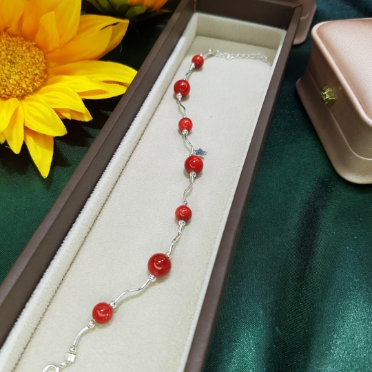 Lắc tay san hô đỏ tự nhiên 6 & 8 li