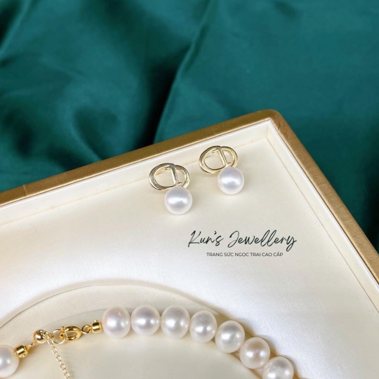 Set bộ ngọc trai CD oval 9 li kết hợp Charm và Khoá đồng cao cấp 