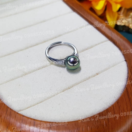 Nhẫn Ngọc trai biển Tahiti size 8.65 li kết hợp Bạc Ý S925 phủ bạch kim